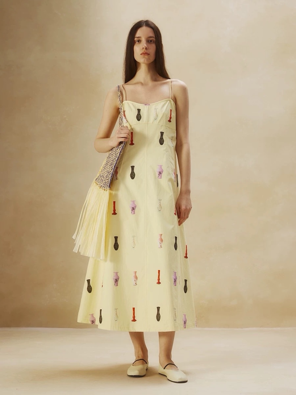 Intheli Vintage Vase Print Cami Dress